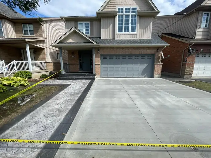 New broom finish concrete driveway and walkway in Dartmouth, NS